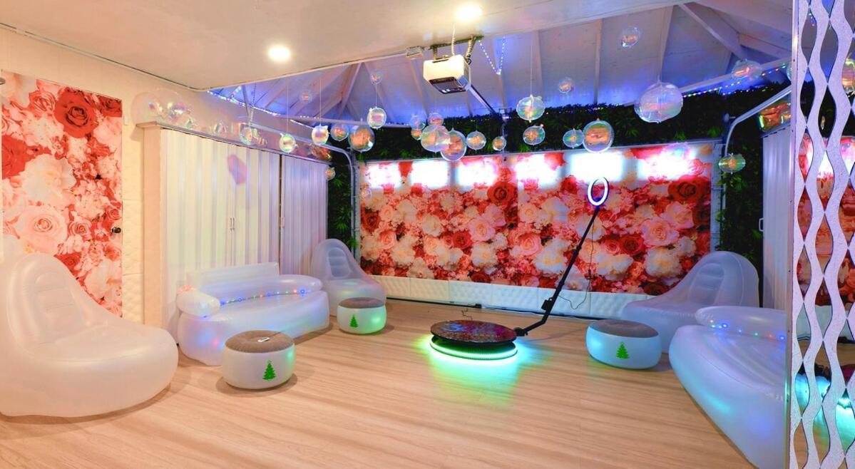 Pink Luxe Retreat San Diego
