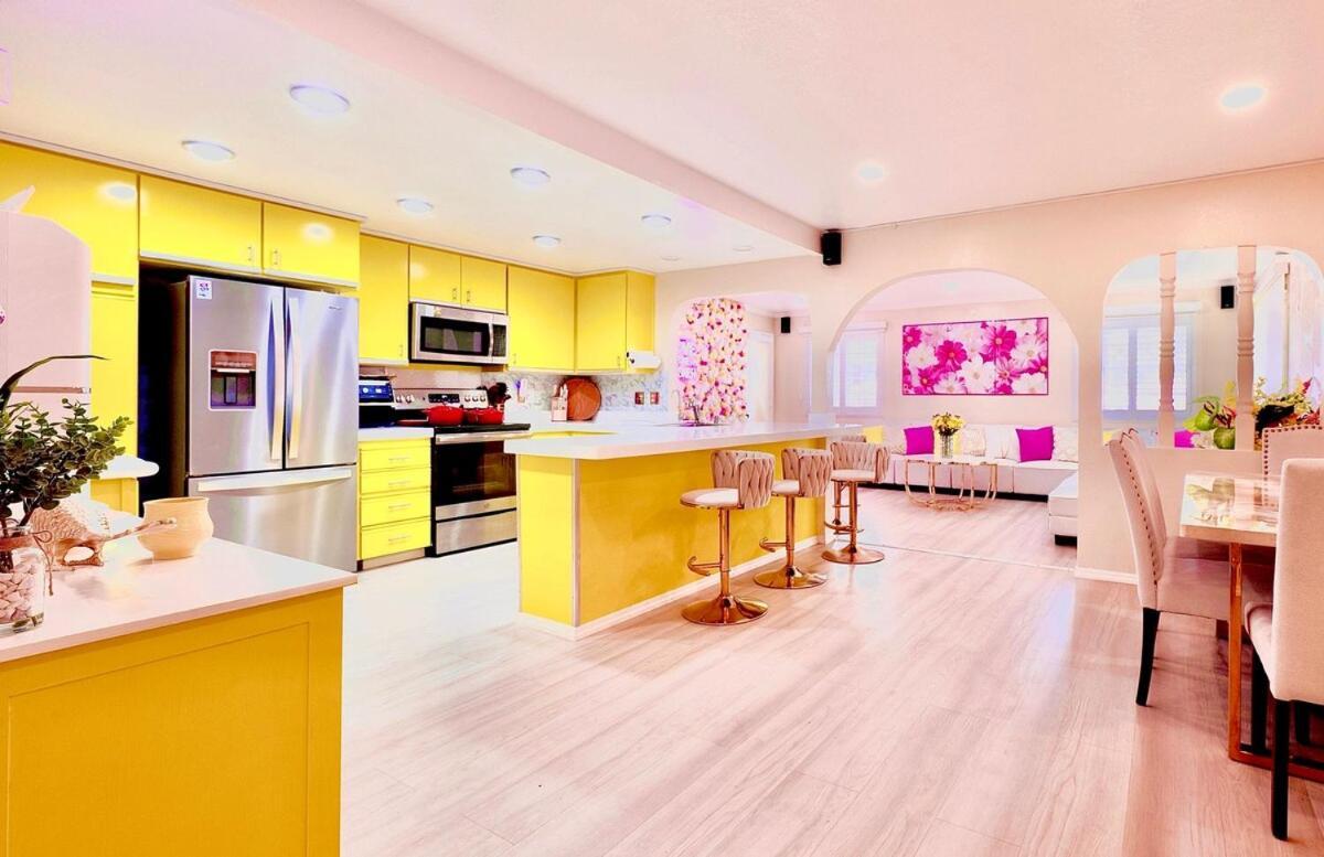 Pink Luxe Retreat *